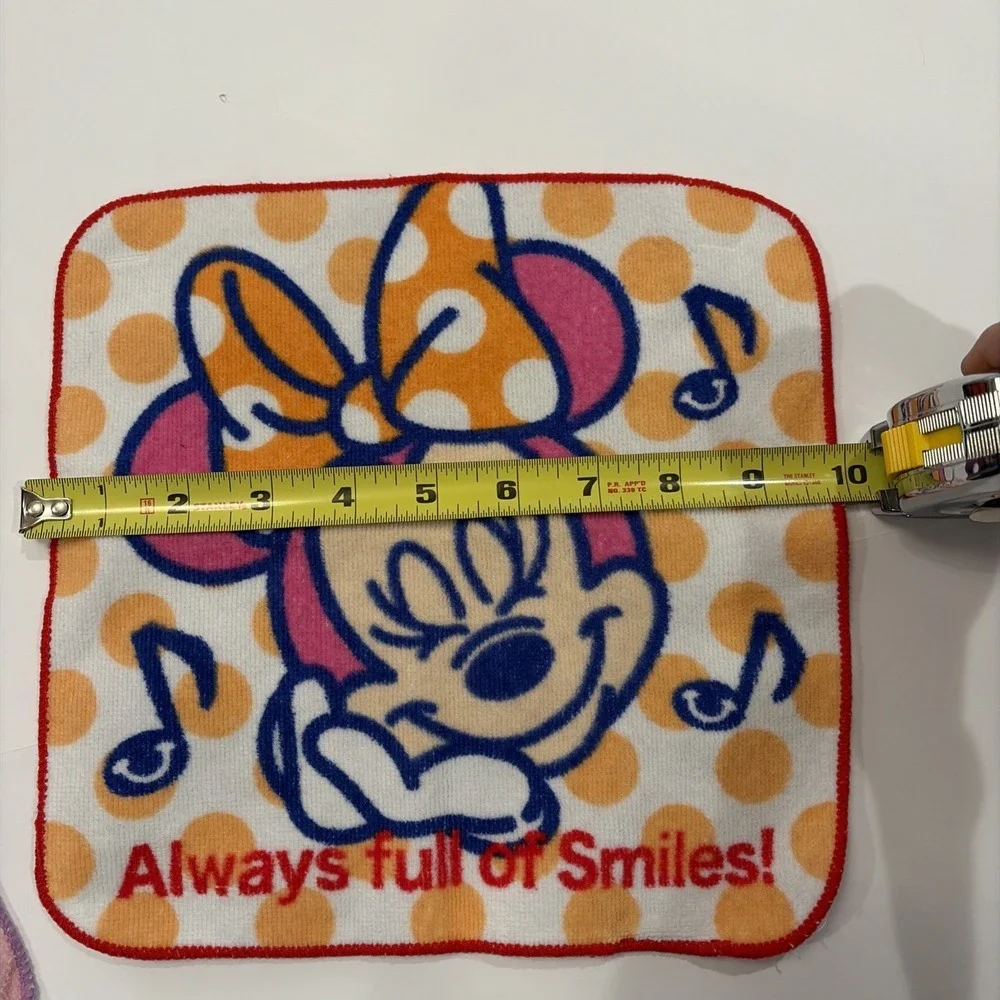 Tokyo Disney Resort Wash Cloth Towels - Minnie Mouse And‎ Daphne
